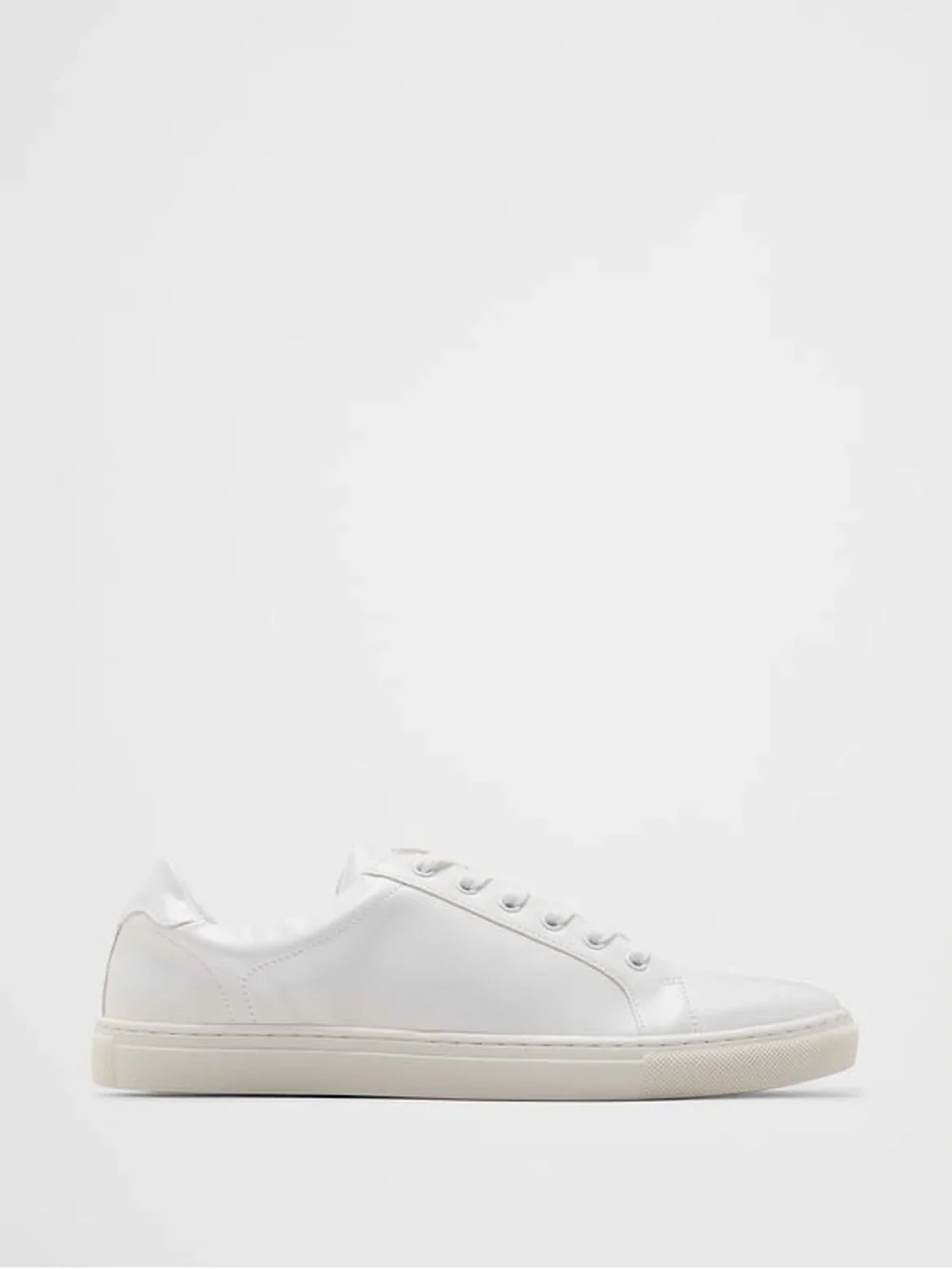 Banana Republic Men's White Vegan Low-Top Sneaker